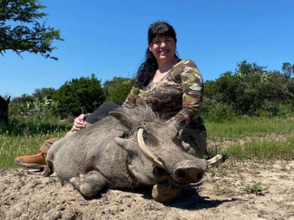 Warthog Low fenced Hunting