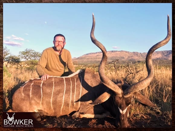Using African shootings sticks with Nick Bowker Hunting